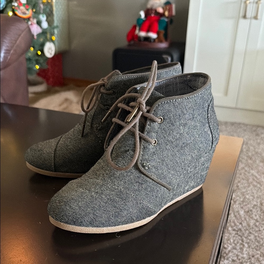 Toms Charcoal Wedge Ankle Boots